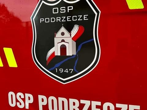 Gmina Podegrodzie pozyskała środki na zakup średniego samochodu ratowniczo-gaśniczego z napędem uterenowionym 4x4 dla Ochotniczej Straży Pożarnej w Podrzeczu