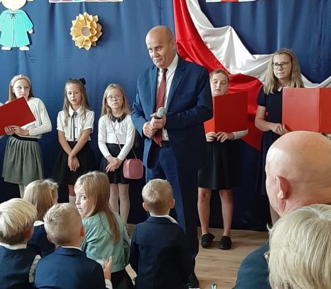 Gminna Inauguracja Roku Szkolnego 2023/24 w Szkole Podstawowej w Stadłach