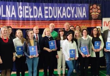 Szkolna Giełda Edukacyjna w Szkole Podstawowej w Podegrodziu