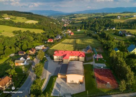 W Długołęce-Świerkli powstanie nowe przedszkole i żłobek
