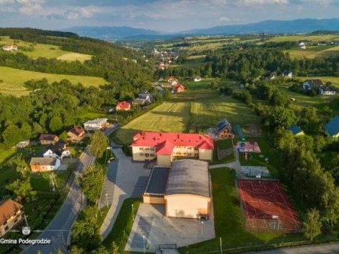 W Długołęce-Świerkli powstanie nowe przedszkole i żłobek
