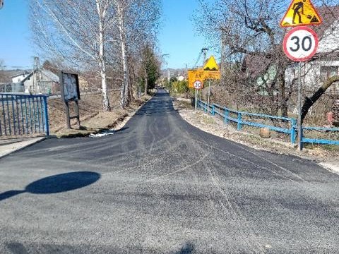 Remont drogi gminnej "Do Żwirowni" w miejscowości Brzezna coraz bliżej końca
