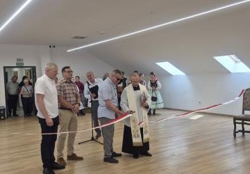 Uroczyste poświęcenie oraz otwarcie nowej świetlicy wiejskiej w Brzeznej
