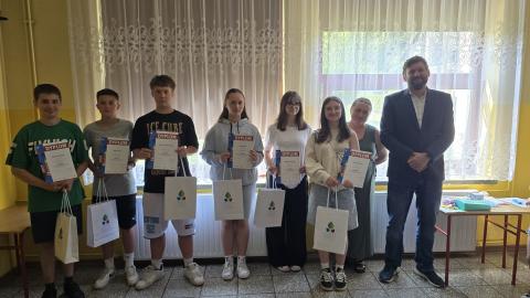 Wyróżnienie w ogólnopolskim konkursie projektowym „Teenagers in Action”
