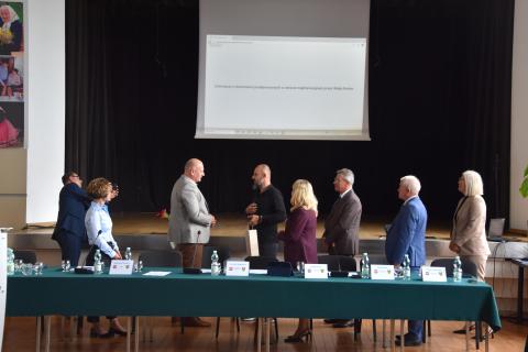 Relacja z XVII Sesji Rady Gminy Podegrodzie – 16 września 2025 r.