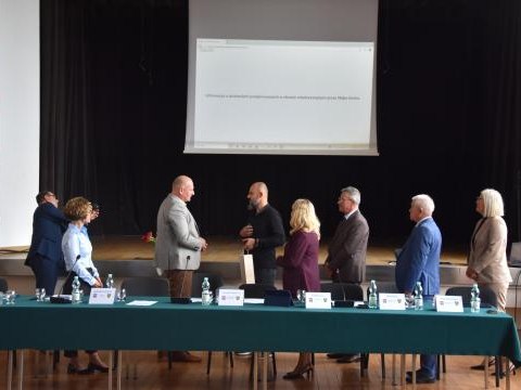 Relacja z XVII Sesji Rady Gminy Podegrodzie – 16 września 2025 r.