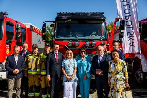 Nowoczesne wozy strażackie dla małopolskich OSP
