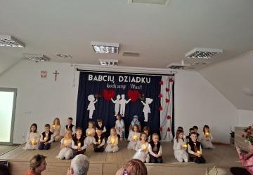 Dzień Babci i Dziadka w Gminnym Przedszkolu w Podegrodziu