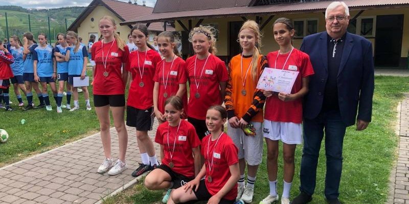 Sukces drużym ze Szkoły Podstawowej w Podegrodziu