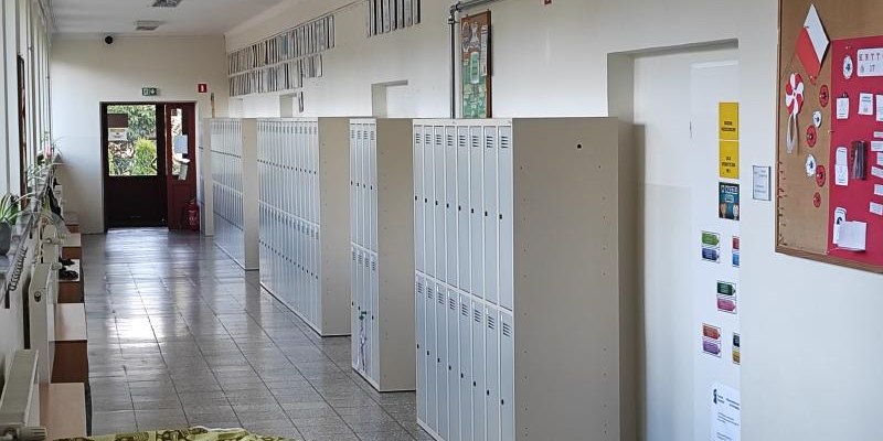 Nowe szafki uczniowskie w Szkole Podstawowej w Olszance