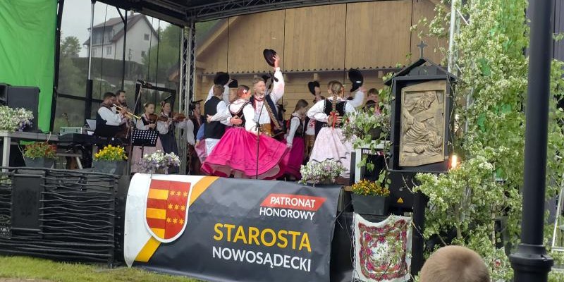 Uroczysta majówka pn. „Melodia dla Maryi. Śpiewaj z radością i siłą”