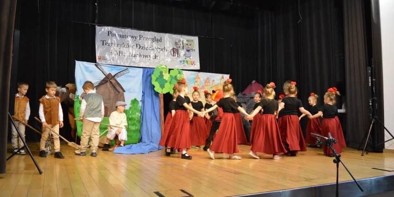 Sukces przedszkolaków podczas XXIX Powiatowego Przeglądu Teatrzyków Dziecięcych i Młodzieżowych
