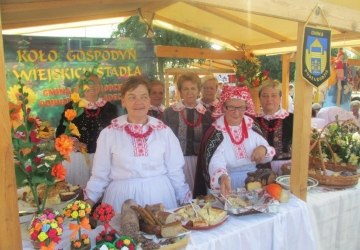 KOŁO GOSPODYŃ WIEJSKICH JUŻ PO RAZ V NA OGÓLNOPOLSKIM VI ZJEŹDZIE KÓŁ GOSPODYŃ WIEJSKICH W LICHENIU w dniach 10 – 11.09.2016r.