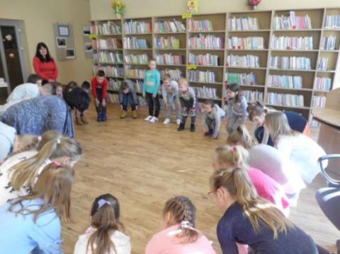 „PRZYSTANEK BIBLIOTEKA”
