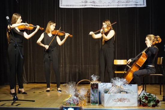 DSC02408 (Copy).JPG
