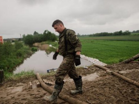 NA RATUNEK PRZED POWODZIĄ? MAŁOPOLSCY TERYTORIALSI!
