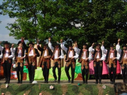 Festyn Rodzinny z okazji Dnia Dziecka w Olszanie