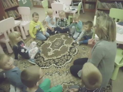 „Moja pierwsza wizyta w Bibliotece”–lekcje biblioteczne 01 i 03.10.2019r.