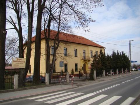 Mamy dofinansowanie na utworzenie placówki dziennej opieki i aktywizacji dla osób starszych w Gminie Podegrodzie