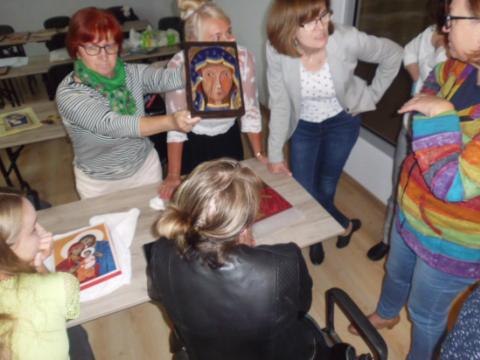 „Warsztaty Ikonopisarskie” w Bibliotece Gminnej w Podegrodziu