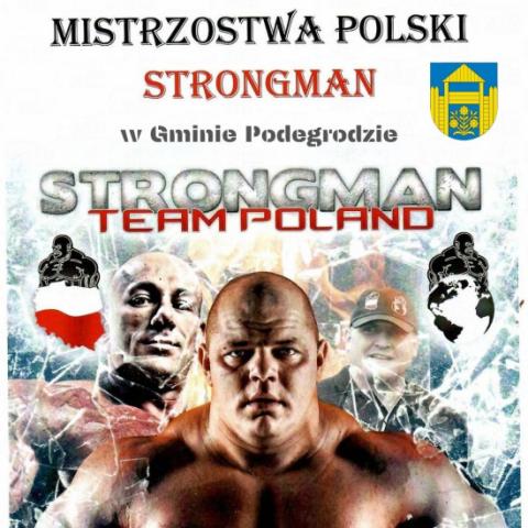 Strongman Tomasz Kowal z wizytą w Urzędzie Gminy Podegrodzie