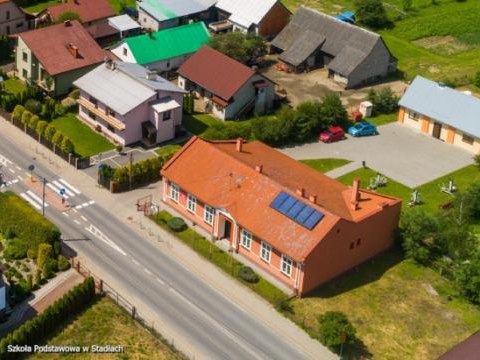 Nowe inwestycje oświatowe w Gminie Podegrodzie