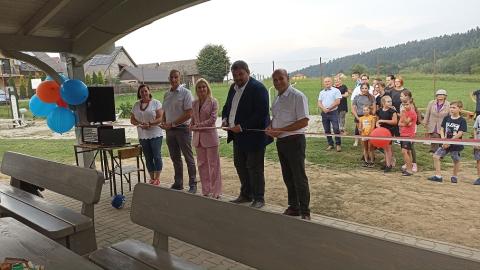 Uroczyste otwarcie wiaty w Naszacowicach