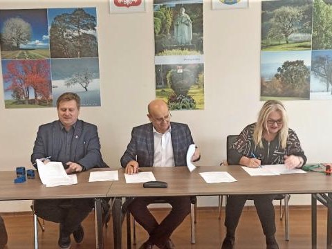 Gmina Podegrodzie podpisała umowy na „Remont – modernizacja dróg gminnych na terenie Gminy Podegrodzie”