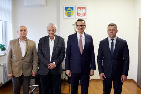 Wizyta władz parlamentarnych i rządowych w Gminie Podegrodzie