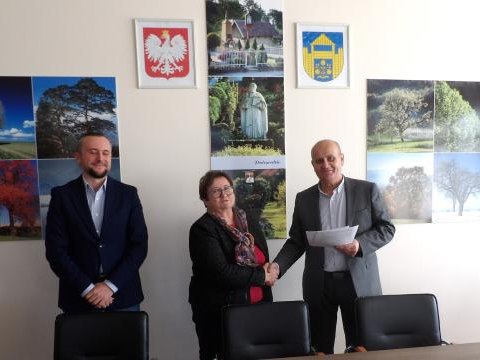 Wójt Gminy podpisał umowę na zmianę MPZP dla 5 obszarów