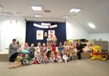 „Światowy Dzień Pluszowego Misia” w Bibliotece Gminnej w Podegrodziu