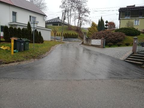 Modernizacja dróg gminnych z funduszu sołeckiego w miejscowościach Brzezna i Olszanka