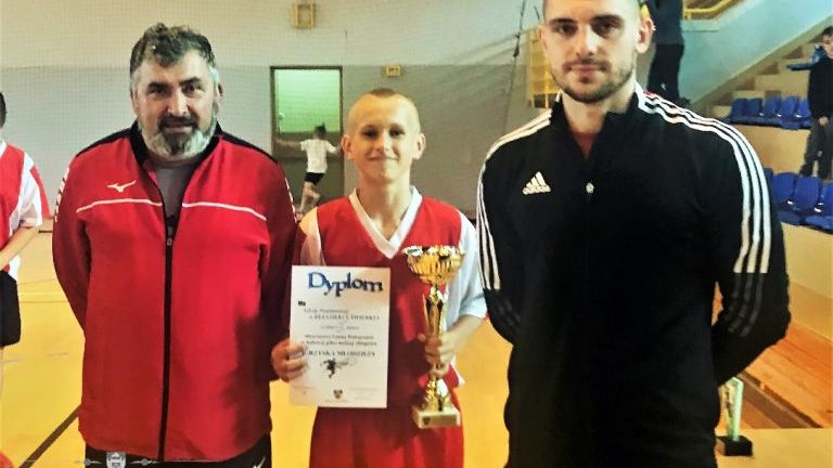 Sprawozdanie  z gminnego turnieju halowej piłki nożnej  (10).JPG