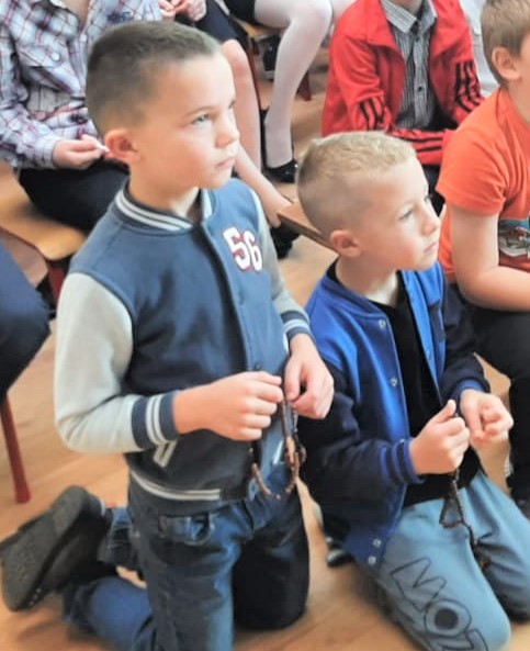 „Milion dzieci modli się na Różańcu”.jpeg