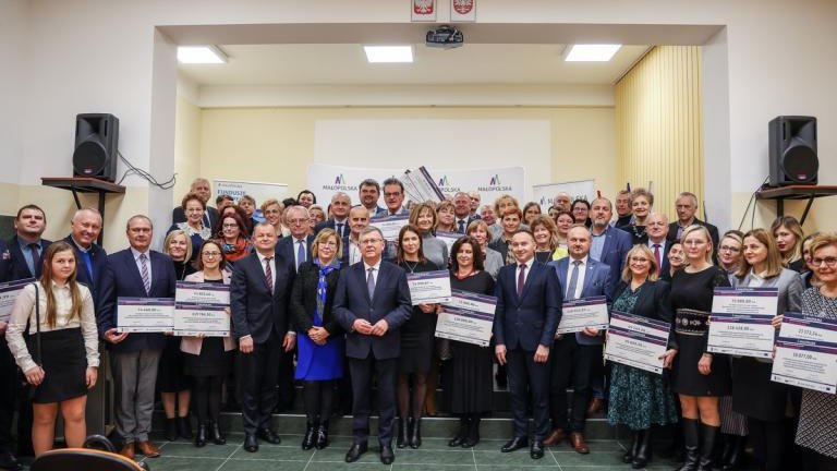 Promesy dla uczniów z Gminy Podegrodzie (13).jpg