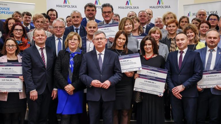 Promesy dla uczniów z Gminy Podegrodzie (3).jpg
