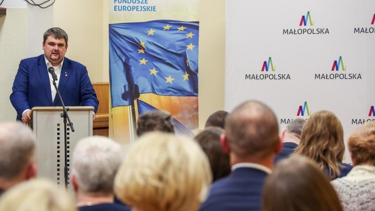 Promesy dla uczniów z Gminy Podegrodzie (7).jpg