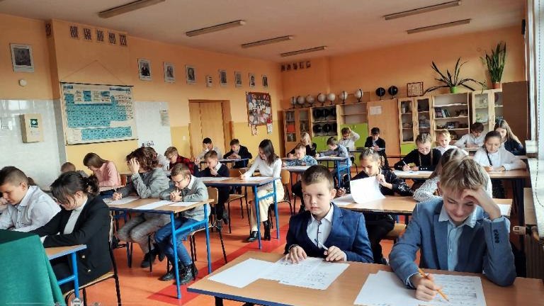 Matematyka znowu królowała w Gminie Podegrodzie (1).jpg