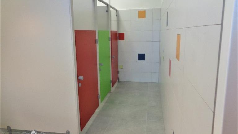 nowa sala lekcyjna dla oddziału przedszkolnego w SP Gostwica (10).JPG
