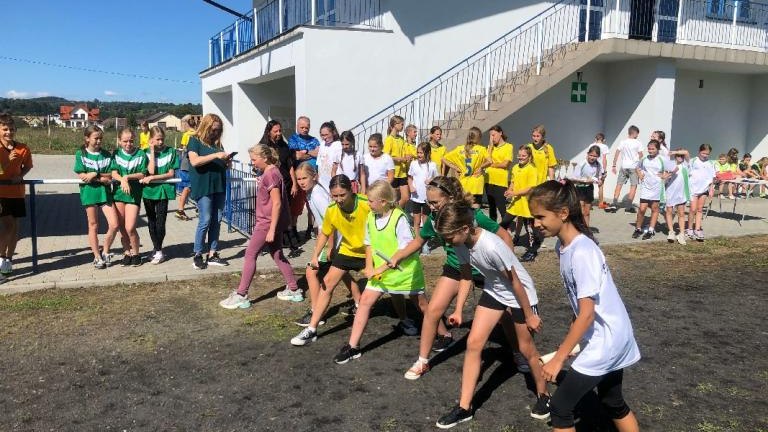 Gminne Sztafetowe Biegi Przełajowe (15).JPG