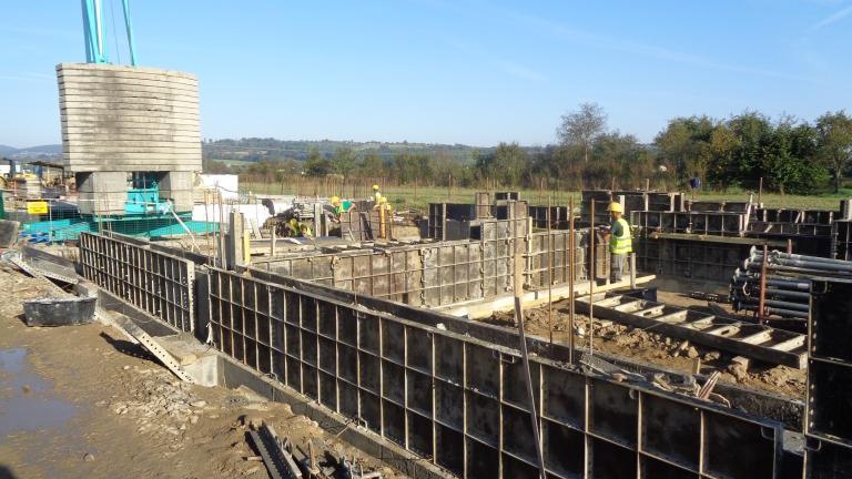 2023 Wizualizacja budynku Szkoły Podstawowej w Stadłach (3).JPG