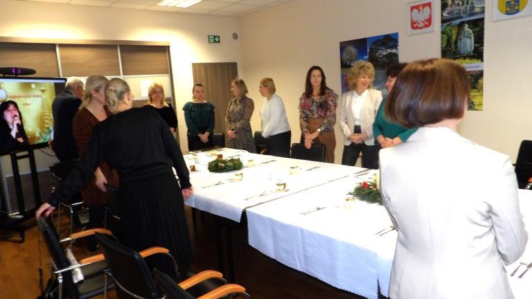 Wigilia z Dyrektorami, szkół i przdszkoli (11).JPG