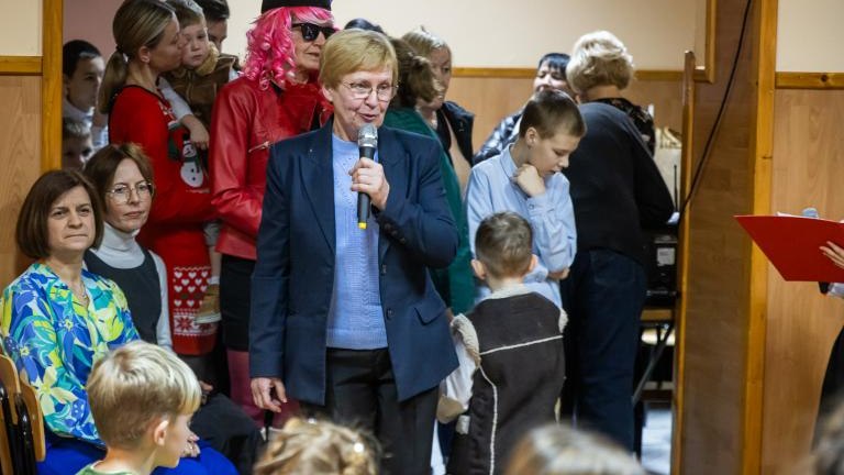 m98-dzien-babci-i-dziadka-podegrodzie-20240125-5T1A7122.jpg