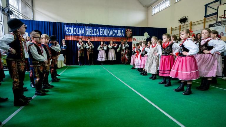m46-Targi-szkolne-podegrodzie-220324-DSC02413.jpg