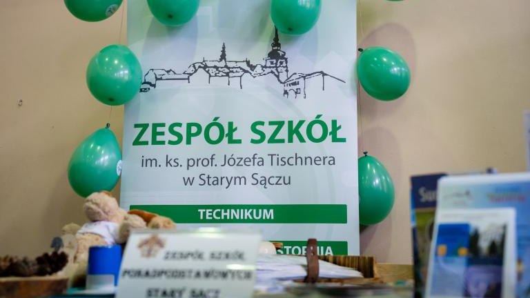 m9-Targi-szkolne-podegrodzie-220324-DSC02261.jpg