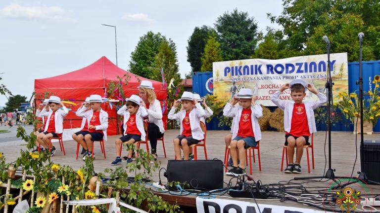 Piknik rodzinny (30).JPG