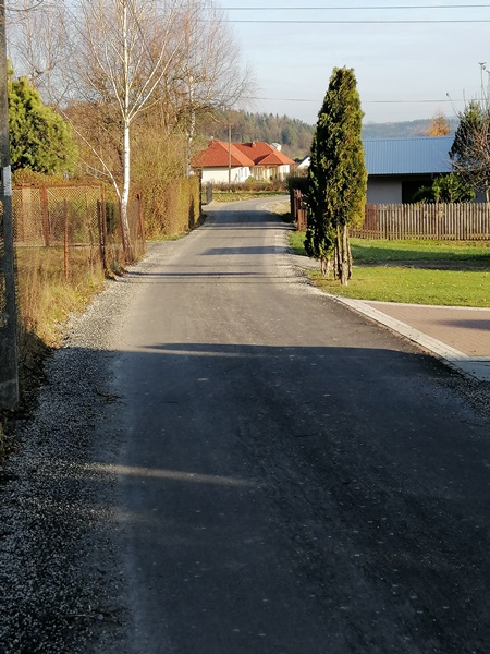 11) Droga Osiedleniowa w miejscowości Olszanka.jpg