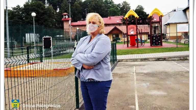 Place zabaw przy Gminnym Przedszkolu i Żłobku w Brzeznej (4).JPG