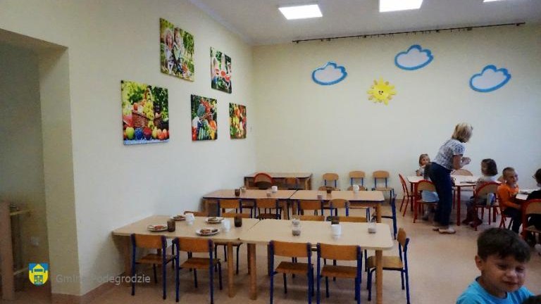 Gminna Stołówka w Brzeznej (1).JPG