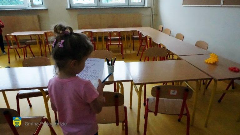 Gminny Oddział Przedszkolny w Długołęce-Świerkli (10).JPG